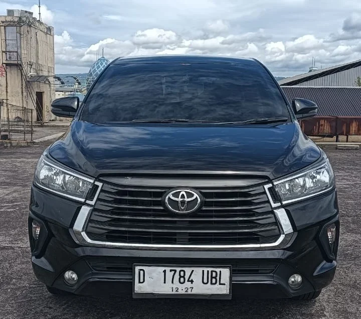 hire english speaking driver jakarta